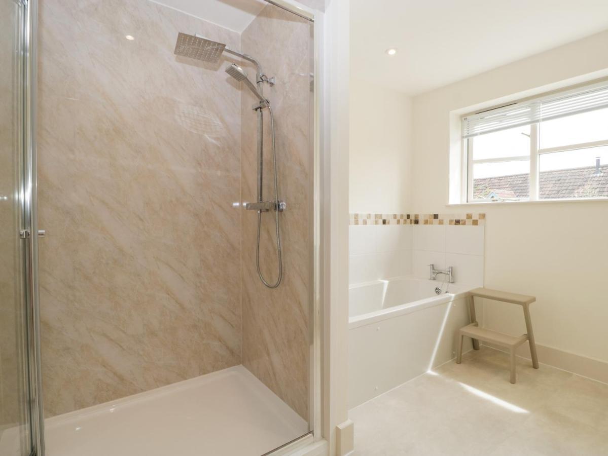 Tom'S Barn Villa Yeovil Bagian luar foto