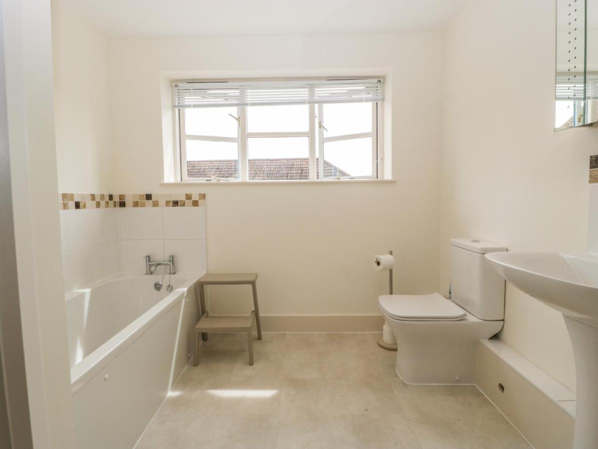 Tom'S Barn Villa Yeovil Bagian luar foto